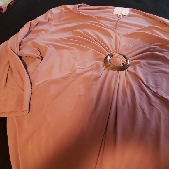 Blouse - Picture 2 of 3